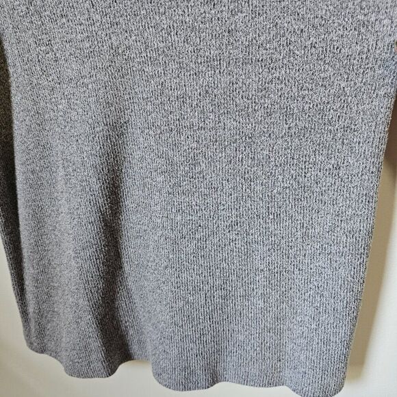 Forever 21 Gray Tank Top - Picture 8 of 11